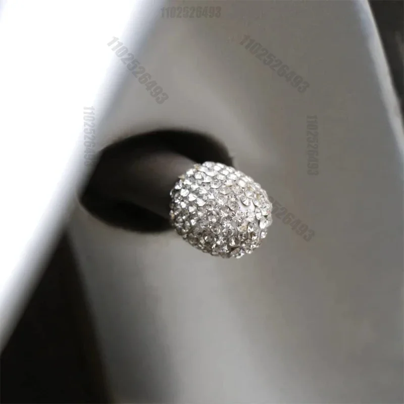 2/4PCS Diamond Car Tire Valve  - Motorcycle Valve Cover 评论和价格